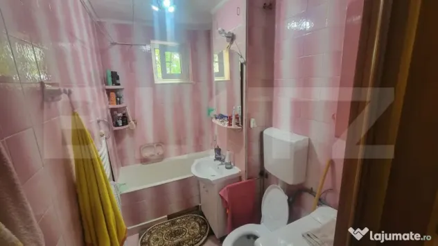 Apartament de vanzare, cu 3 camere, 63 mp, zona Gheorgheni