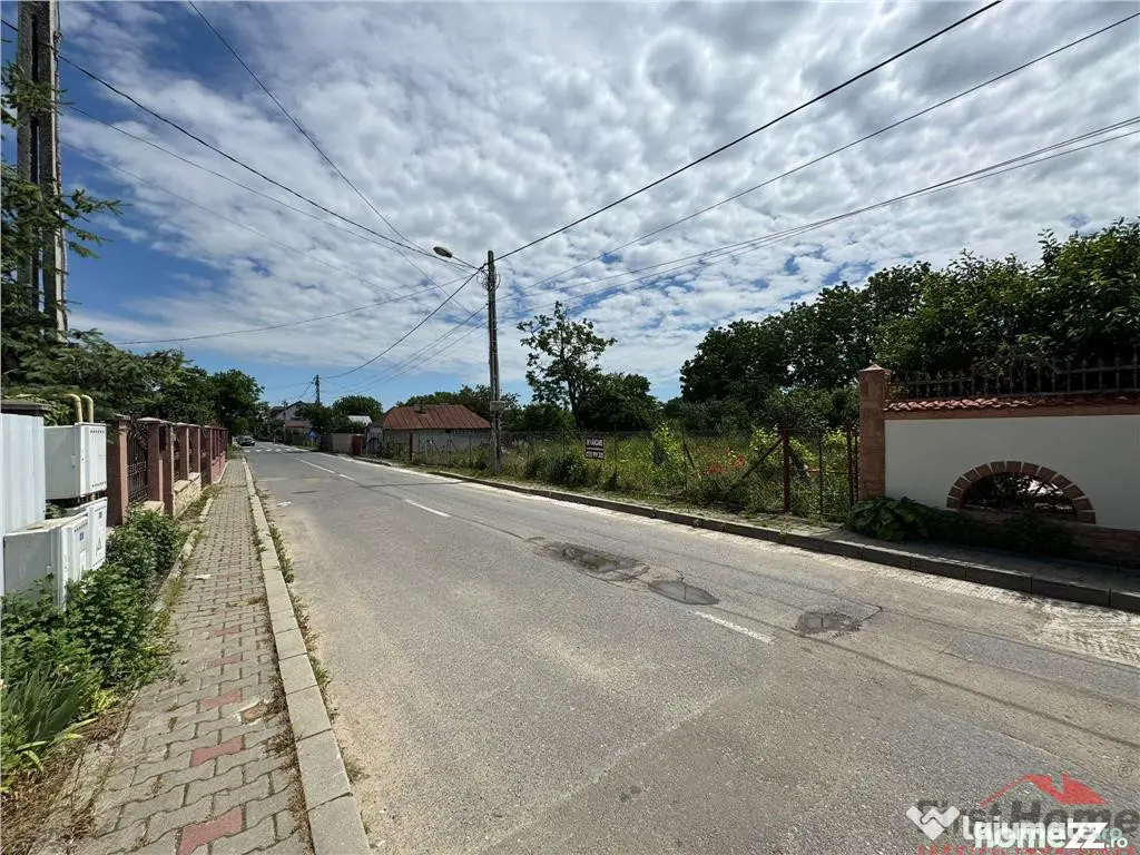 Teren intravilan 390mp, str Mugur nr 26B - Focsani 85 euro / - Focsani (Vrancea)