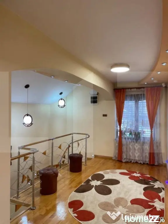 Casa premium, zona centrala, 224 mp utili s 500 mp teren