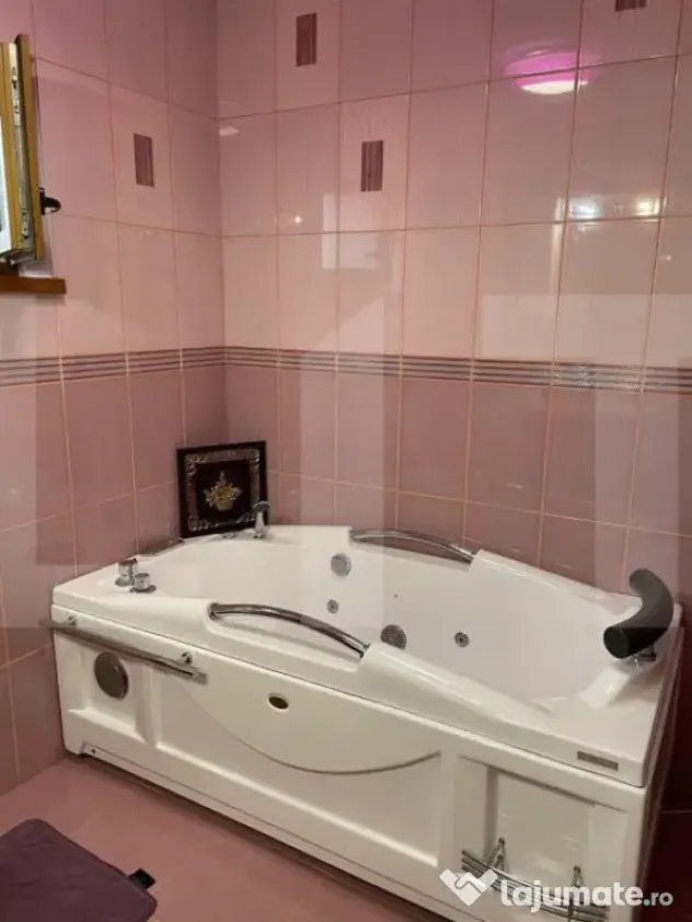 Casa premium, zona centrala, 224 mp utili s 500 mp teren