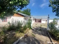 Spatiu Evenimente ,Teren si cladiri Vanatori (Stone Park-Hora Miresei)