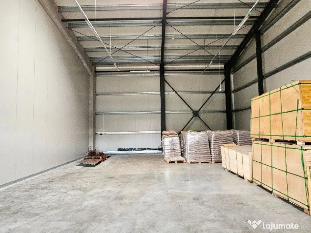 Complex imobiliar:cladire birouri, 2 hale noi si 3424 mp teren,P.Neamt