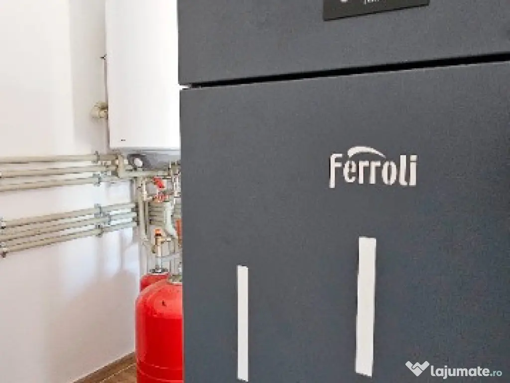 Complex imobiliar:cladire birouri, 2 hale noi si 3424 mp teren,P.Neamt