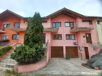 Casa insiruita, 2 dormitoare, garaj, Sanmartin. 120 000 E...