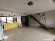 Casa insiruita, 2 dormitoare, garaj, Sanmartin. 120 000 E... 