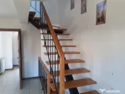 Casa insiruita, 2 dormitoare, garaj, Sanmartin. 120 000 E... 