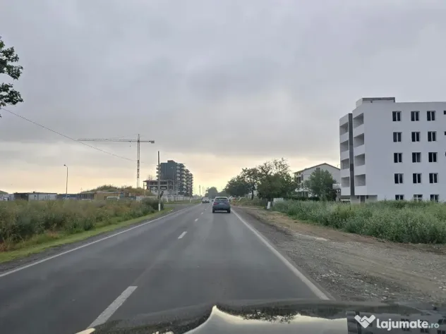 Teren de vanzare in Lazu