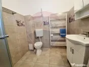 CHIRIE - Casă 4 camere , curte , zona LPS 