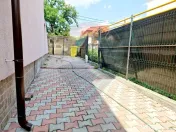 CHIRIE - Casă 4 camere , curte , zona LPS 