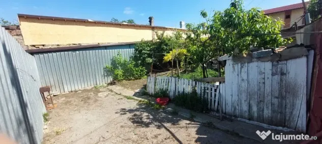 Teren de vanzare - Piata Centrala, 300 mp, toate utilitatile