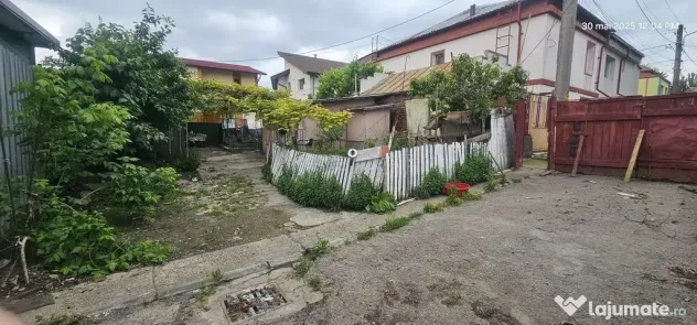 Teren de vanzare - Piata Centrala, 300 mp, toate utilitatile