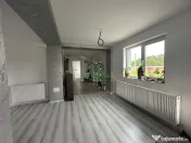 Casă de vânzare în Comuna Băbeni 