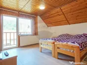 Casă falnică, curte individuală, langă Piața Unirii,... 