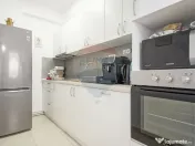 Casă falnică, curte individuală, langă Piața Unirii,... 