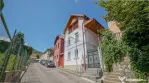 Vilă individuală, curte și garsonieră separată, Schei