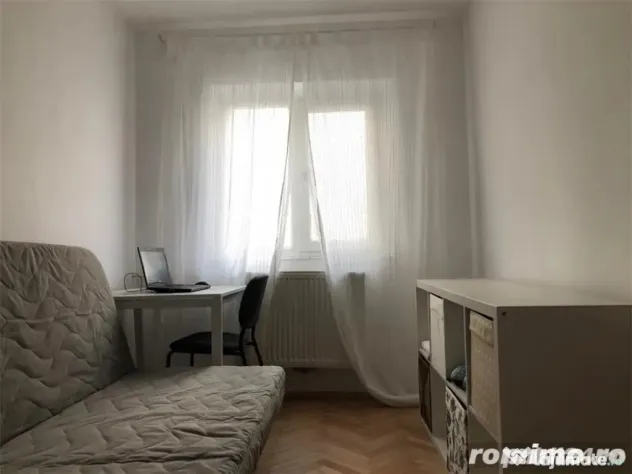 1 camera in zona Sagului
