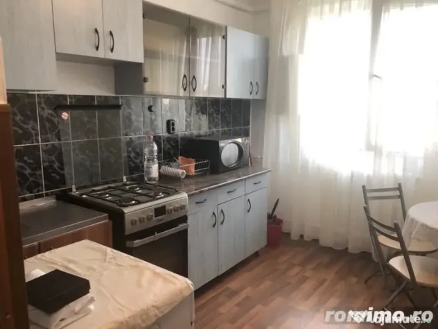 1 camera in zona Sagului