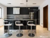 IANCU NICOLAE - COMPLEX TRAIAN, VILA 400 MP TOTAL, LOT 750 M 