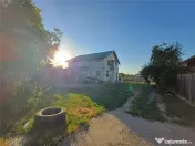 5 camere - 3 bai - 200 mp utili - teren 920 mp - Domnesti - 