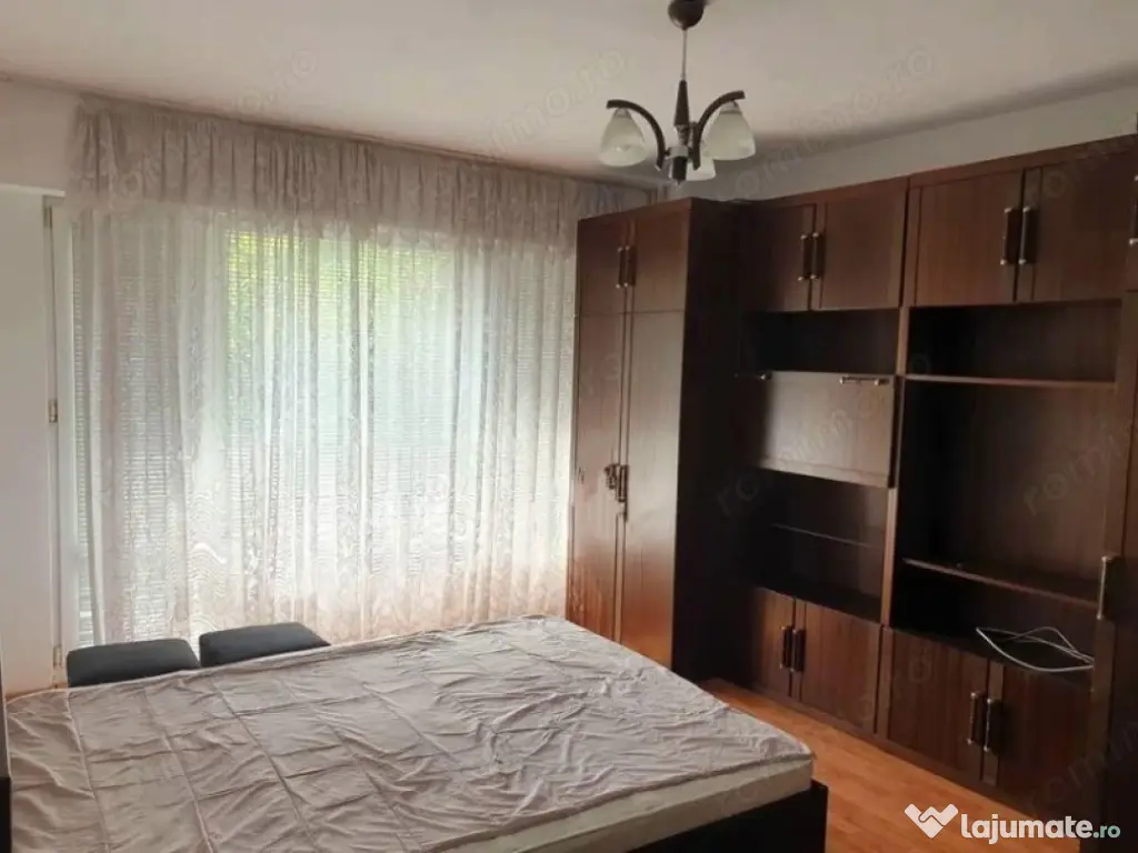 1 camera in zona Cetatii