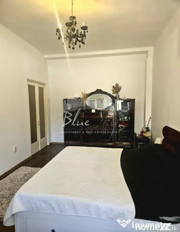 Apartament 2 camere + pod amenajat, situat pe Str. Ștefan c