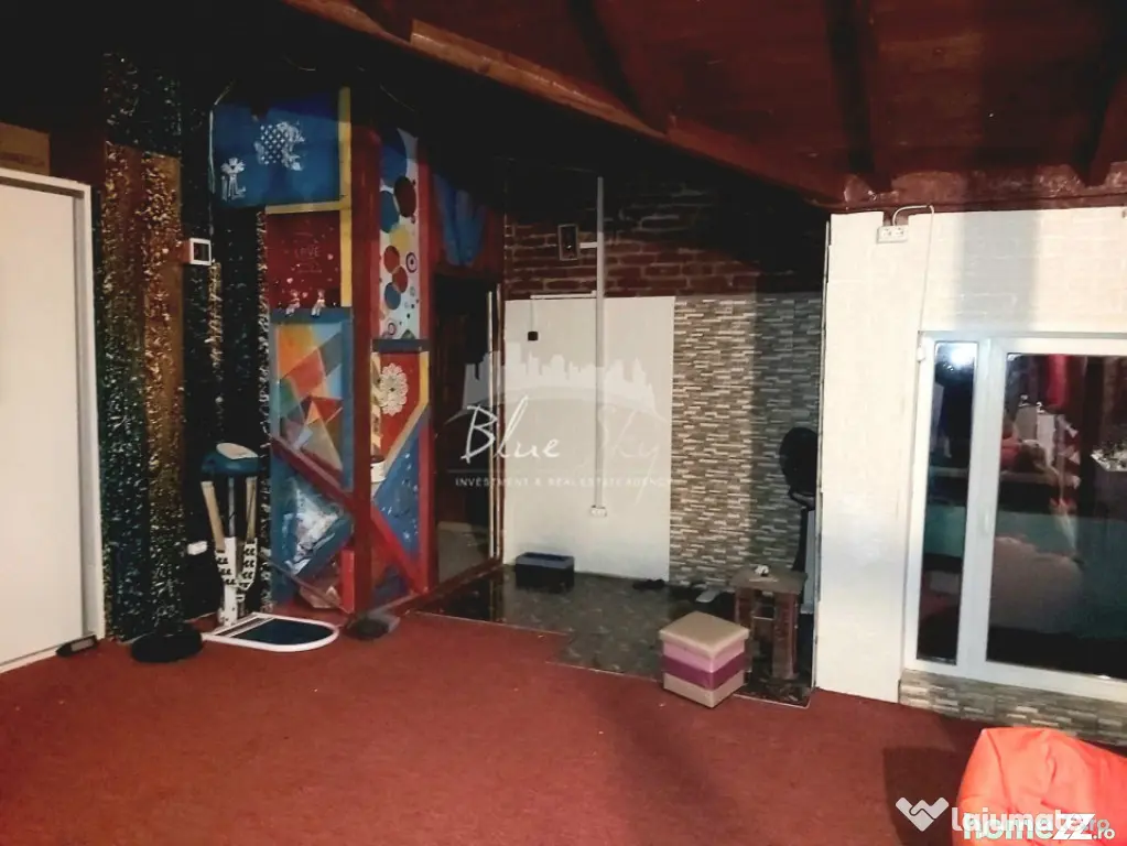 Apartament 2 camere + pod amenajat, situat pe Str. Ștefan c