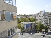 Centru - Apartament 4 camere - 103 mp, 3 balcoane, loc de... 