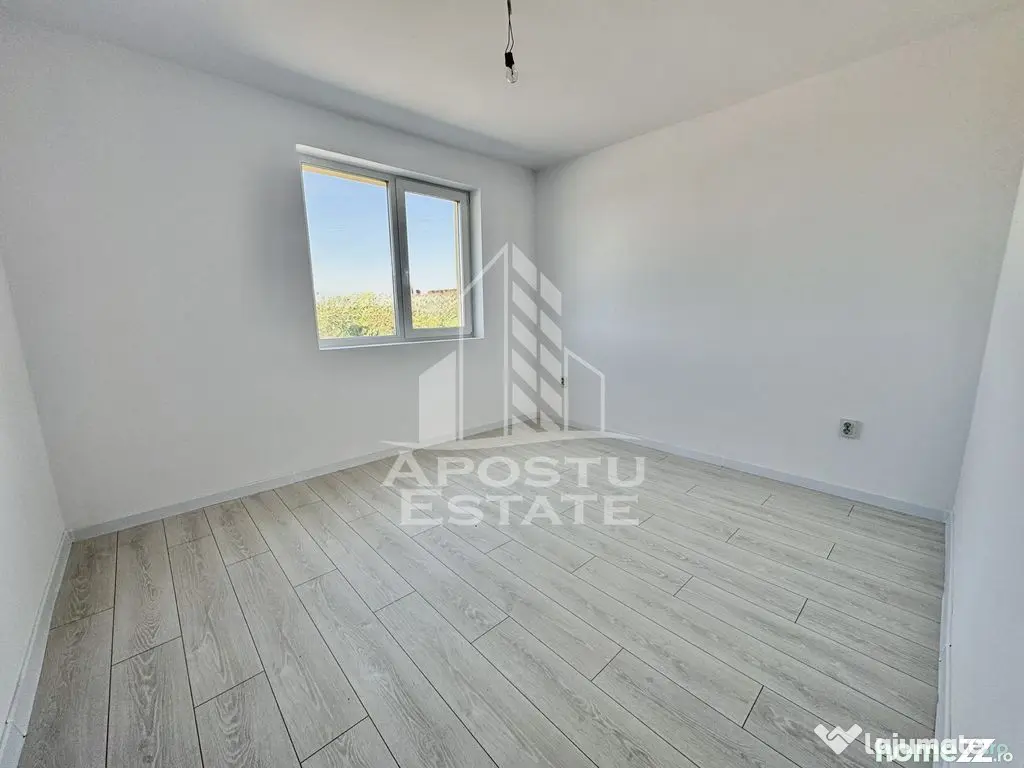 Apartament cu 2 camere, bucatarie separata disponibil imediat - Giroc (Timis)