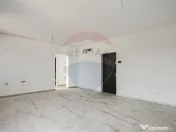 Apartament Nou 3 camere de vânzare zona Gradiste 