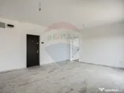 Apartament Nou 3 camere de vânzare zona Gradiste 