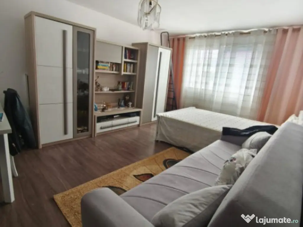 Apartament 2 camere, 49 mp, decomandat, Siret