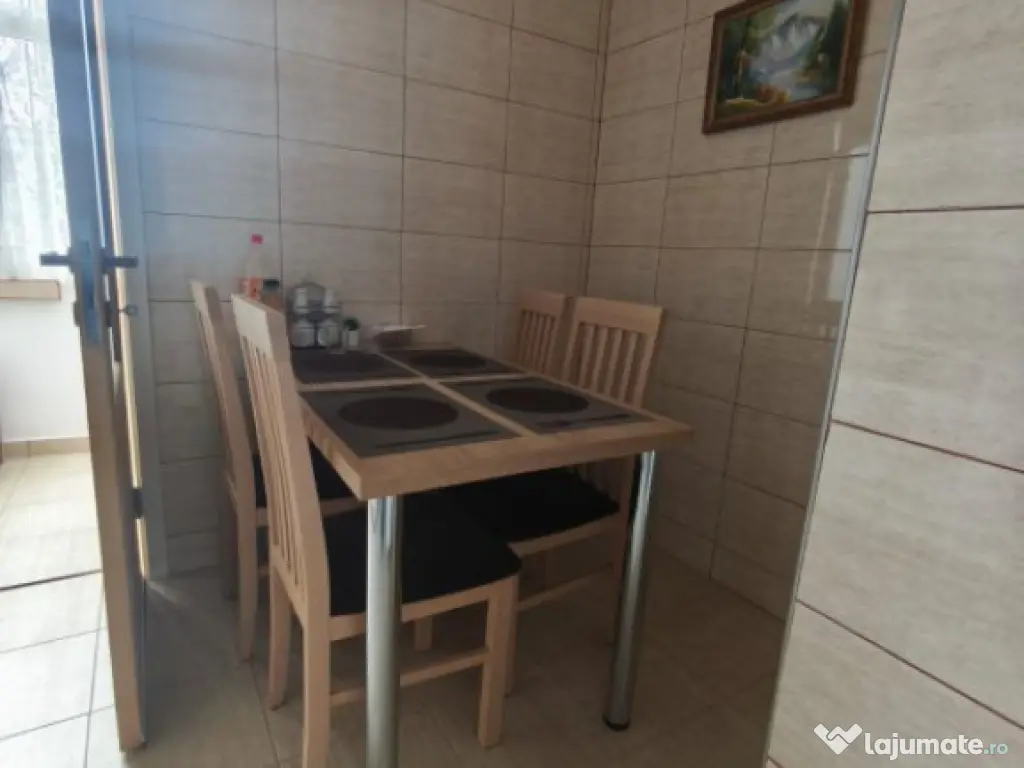 Apartament 2 camere, 49 mp, decomandat, Siret