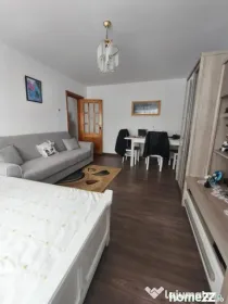Apartament 2 camere, 49 mp, decomandat, Siret