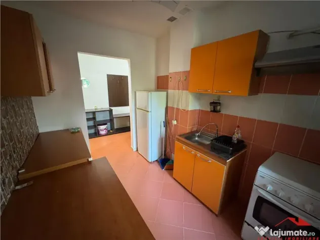 Apartament 2 camere, parter, zona Garii / Barsei, mobilat si