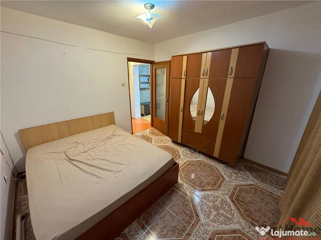 Apartament 2 camere, parter, zona Garii / Barsei, mobilat si