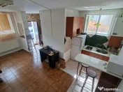 Casa/Ap.3 camere, P 1, Podul Grand la 630 euro 
