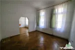 Apartament cu 4 camere de , Ultracentral, Kogalniceanu, cu