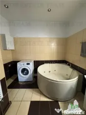 Apartament cu 4 camere de , Ultracentral, Kogalniceanu, cu 