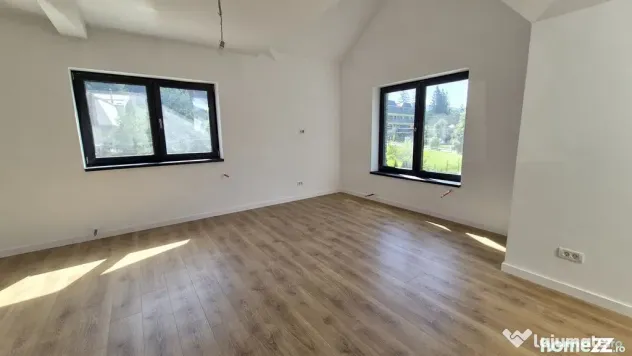 Apartament cu 4 camere 125 mp (4 garsoniere) la cheie + 6...