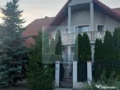 Casa de vânzare în Sânpetru 