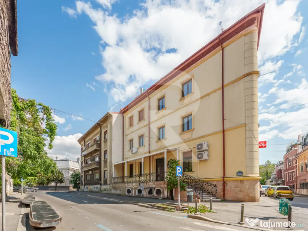 RESTAURANT DE VANZARE zona ARMENEASCA