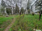 Zonă verde- apartament două camere decomandate, cu îmbun? 