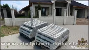 Stâlpișori, baluștri, popici, mosoare, din beton, model B5. 