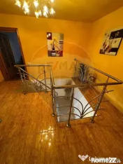 Casă / Vilă cu 6 camere in Bolotești, mobilată și ut... 