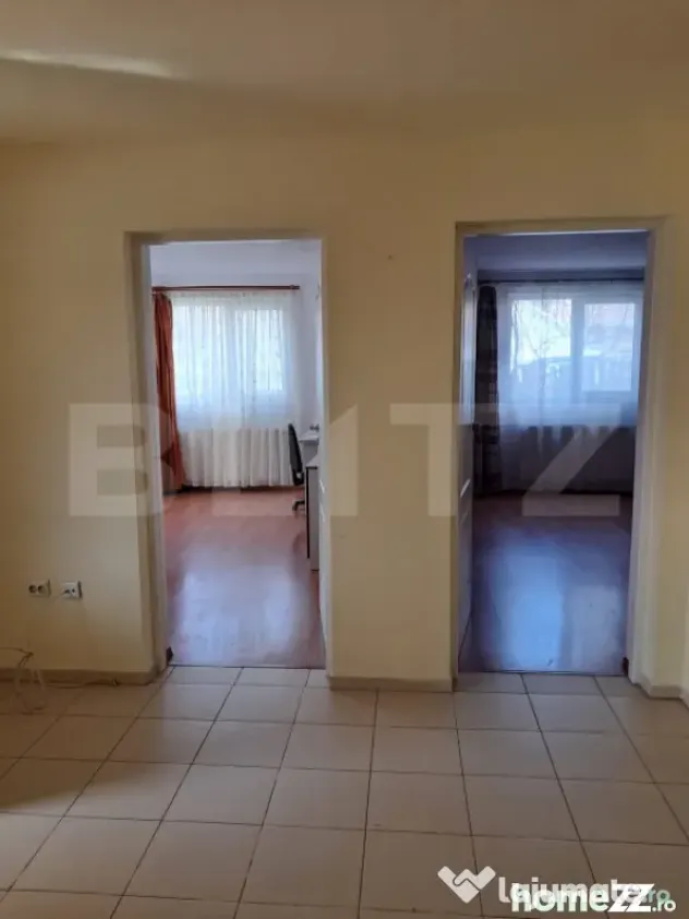 Casa cu 3 camere, 88 mp, teren 337 mp, zona Liceului Economi - Suceava (Suceava)