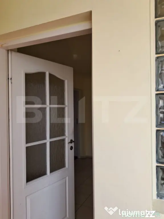 Casa cu 3 camere, 88 mp, teren 337 mp, zona Liceului Economi - Suceava (Suceava)