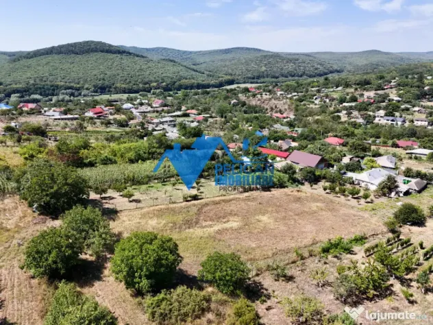 Casa cu teren in Telita - 3549MP - zona foarte frumoasa