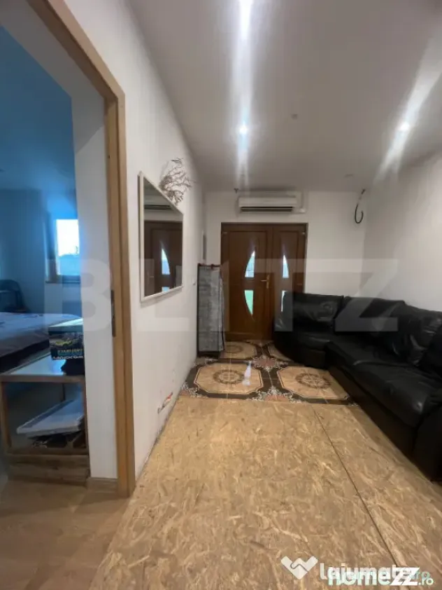 Casa cu 5 camere, 217 mp utili, 1396 mp teren, Cartierul Pri