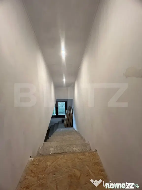 Casa cu 5 camere, 217 mp utili, 1396 mp teren, Cartierul Pri