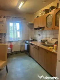 Apartament 4 camere decomandate, 2 bai, 2 balcoane, 80 mp, e